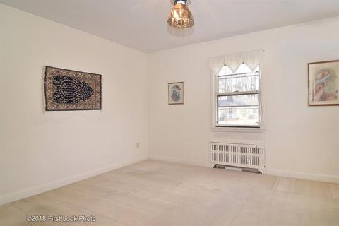 140 Coldbrook Rd, Warwick, RI 02888 photo 16