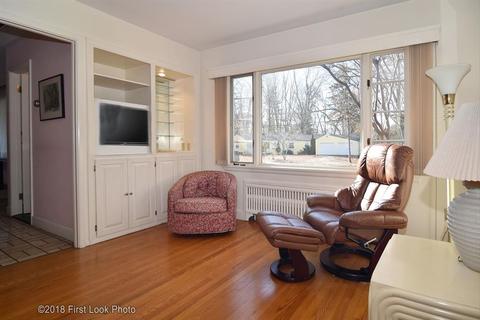 140 Coldbrook Rd, Warwick, RI 02888 photo 14