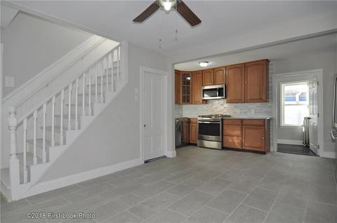 182 Grand St, Woonsocket, RI 02895 photo 4