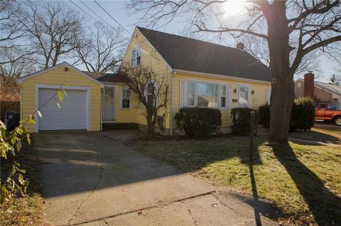 150 Palace Ave, Warwick, RI 02886 photo 1