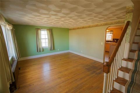 150 Palace Ave, Warwick, RI 02886 photo 18