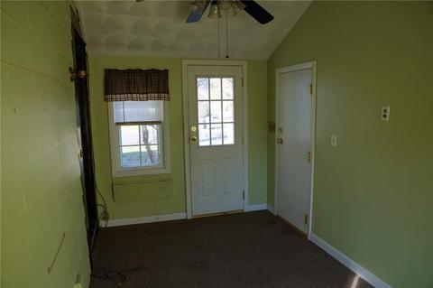 150 Palace Ave, Warwick, RI 02886 photo 6