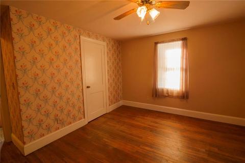 150 Palace Ave, Warwick, RI 02886 photo 14