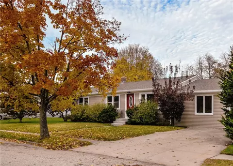 70 Eagle Rd, Cranston, RI 02920 photo 2