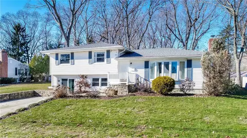 353 Diamond Hill Rd, Warwick, RI 02886 photo 24