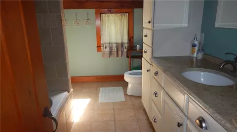 145 Skunk Hill Rd, Exeter, RI 02822 photo 12