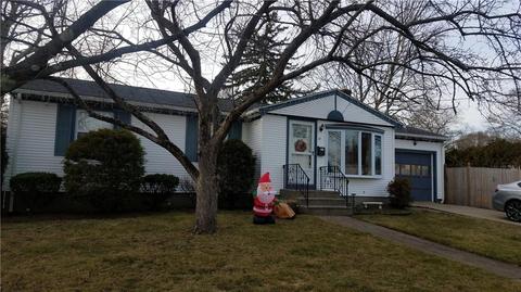 17 Hobbs Rd, Warwick, RI 02889 photo 2
