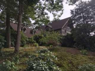 33 Cosmo St, Westerly, RI 02891 photo 2