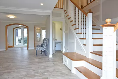 2 Captains Dr, Westerly, RI 02891 photo 9