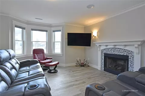 2 Captains Dr, Westerly, RI 02891 photo 12
