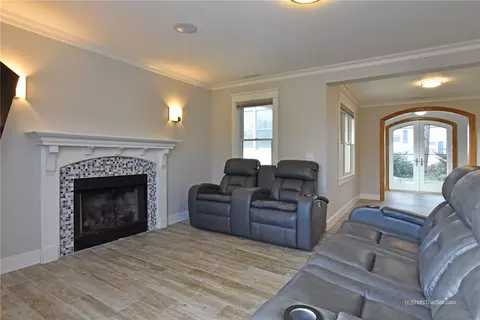 2 Captains Dr, Westerly, RI 02891 photo 13
