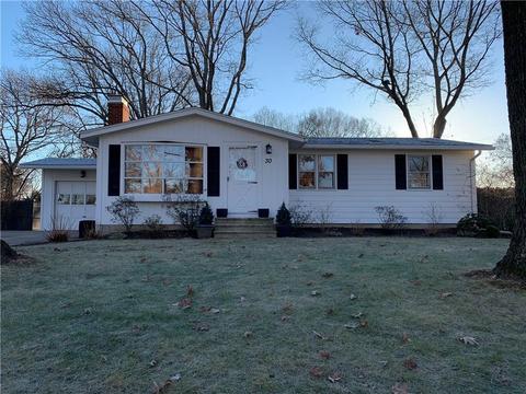 30 Covington Dr, Warwick, RI 02886 photo 1