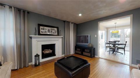 30 Covington Dr, Warwick, RI 02886 photo 11