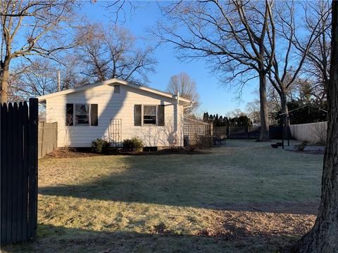 30 Covington Dr, Warwick, RI 02886 photo 4