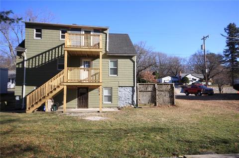 583 Mendon Rd, Woonsocket, RI 02895 photo 2