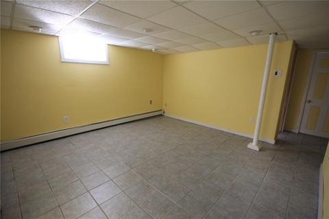 583 Mendon Rd, Woonsocket, RI 02895 photo 17