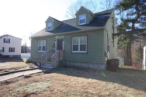 583 Mendon Rd, Woonsocket, RI 02895 photo 25