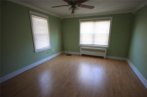 583 Mendon Rd, Woonsocket, RI 02895 photo 8