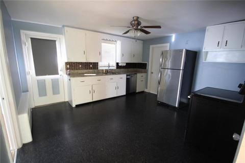 583 Mendon Rd, Woonsocket, RI 02895 photo 4