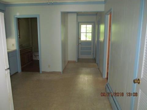 35 Ames St, Coventry, RI 02816 photo 8