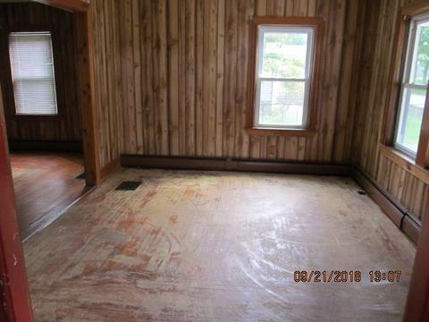 35 Ames St, Coventry, RI 02816 photo 5