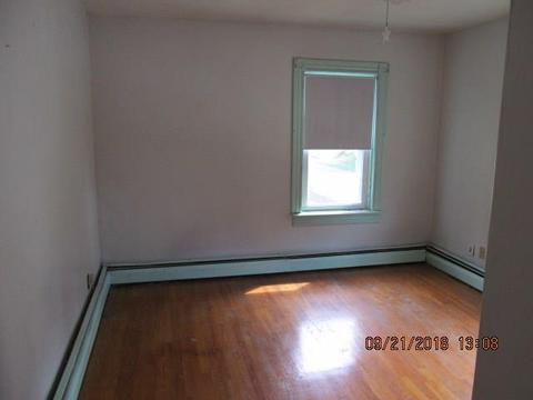 35 Ames St, Coventry, RI 02816 photo 9
