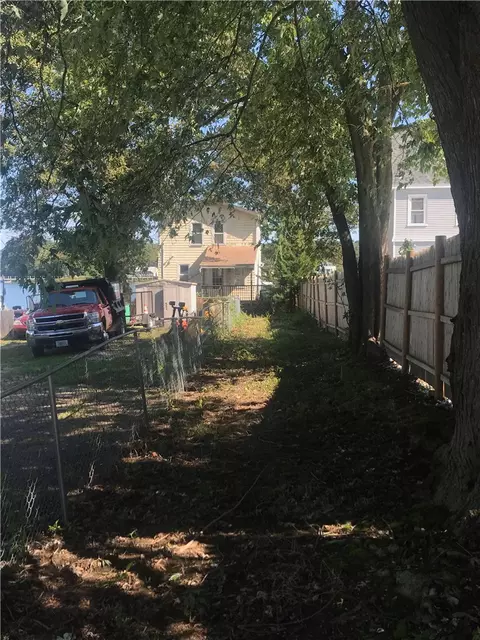 24 Logan St, Warwick, RI 02889 photo 33