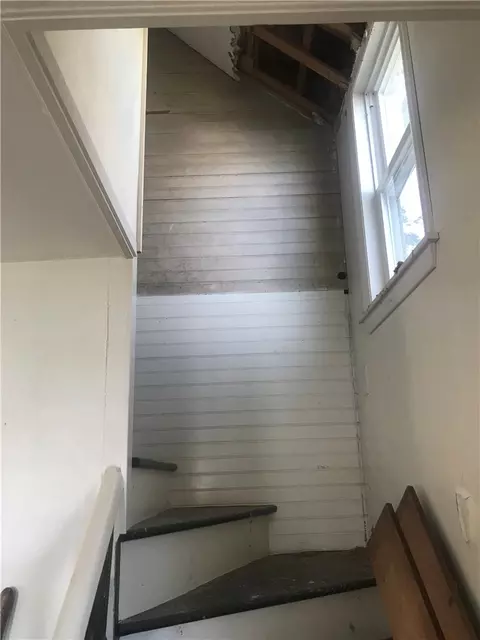 24 Logan St, Warwick, RI 02889 photo 7