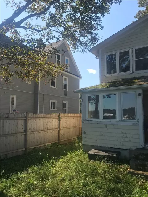 24 Logan St, Warwick, RI 02889 photo 21