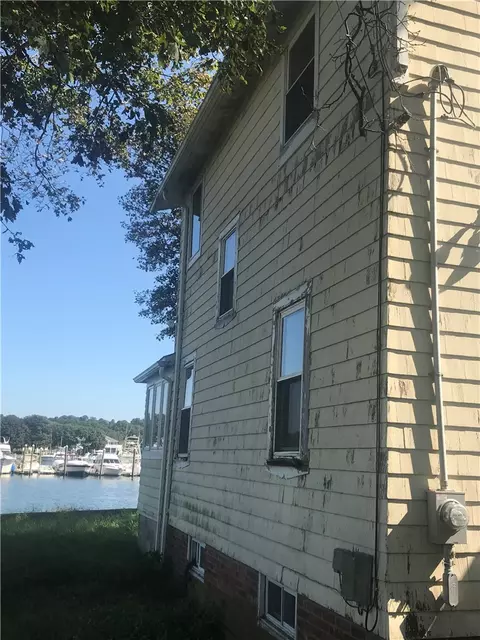 24 Logan St, Warwick, RI 02889 photo 31