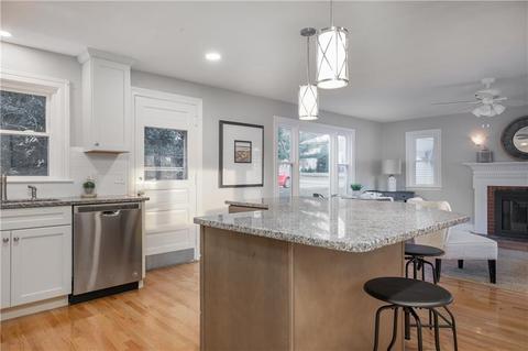 142 River St, Warwick, RI 02888 photo 5