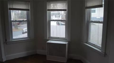 169 Lloyd Ave, Warwick, RI 02889 photo 10