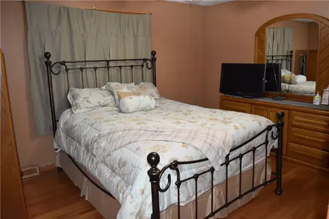 51 Eastgate Dr, Warwick, RI 02886 photo 9