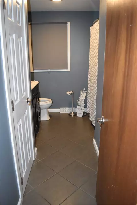 51 Eastgate Dr, Warwick, RI 02886 photo 8