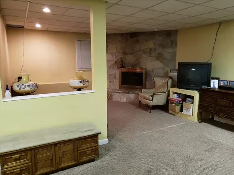 51 Eastgate Dr, Warwick, RI 02886 photo 14