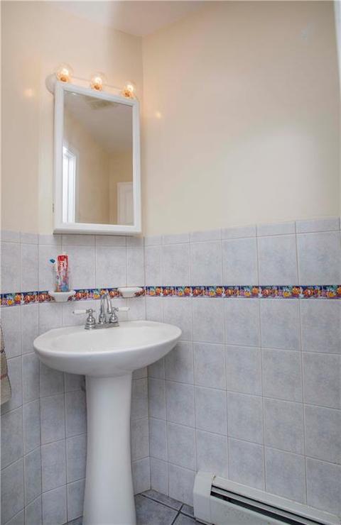 2 Cranberry Rd, Warren, RI 02885 photo 8
