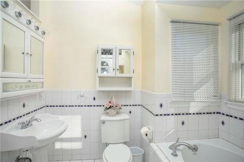 2 Cranberry Rd, Warren, RI 02885 photo 10