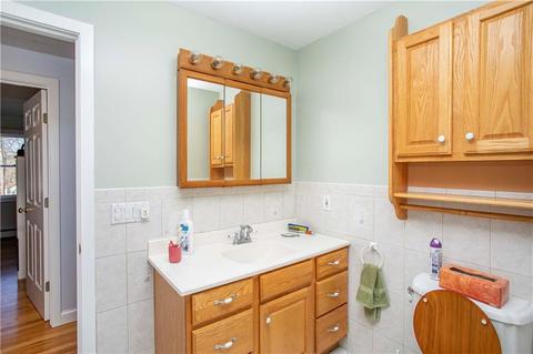 2 Cranberry Rd, Warren, RI 02885 photo 21