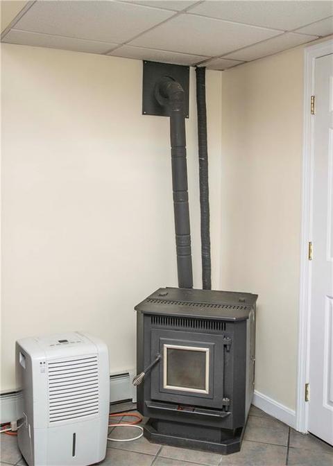 2 Cranberry Rd, Warren, RI 02885 photo 26