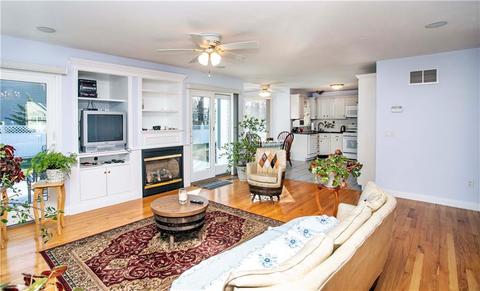 2 Cranberry Rd, Warren, RI 02885 photo 4
