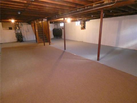 135 Gilbert St, Warwick, RI 02886 photo 17