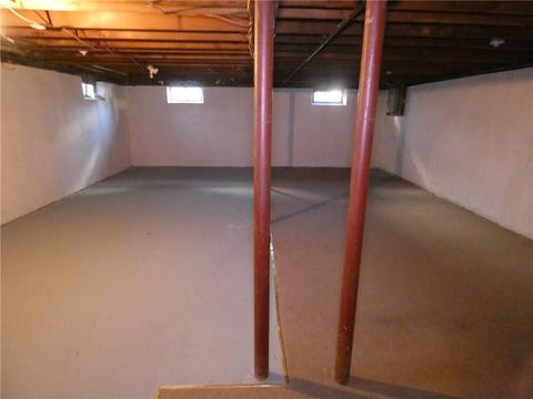 135 Gilbert St, Warwick, RI 02886 photo 14