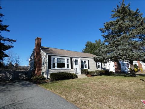 135 Gilbert St, Warwick, RI 02886 photo 18