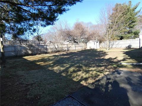 135 Gilbert St, Warwick, RI 02886 photo 19