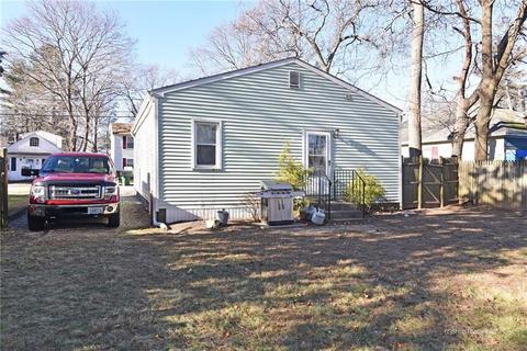 14 Abbott Ave, Warwick, RI 02886 photo 3