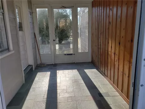 24 Westbrook Rd, Warwick, RI 02886 photo 13