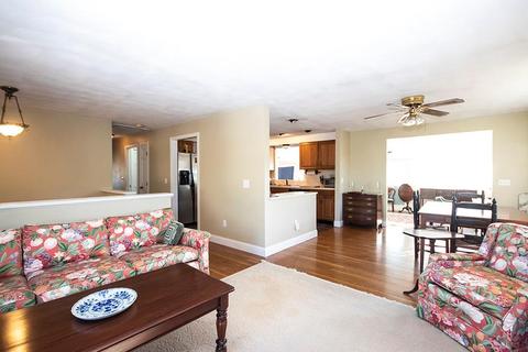 40 Duffield Rd, Bristol, RI 02809 photo 7