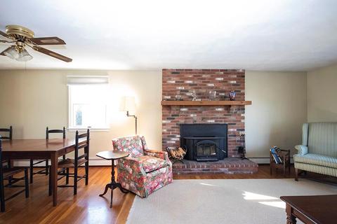 40 Duffield Rd, Bristol, RI 02809 photo 9