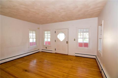 11 Eleventh Ave, Warwick, RI 02886 photo 17