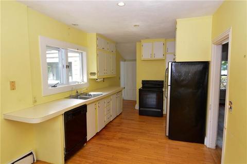 11 Eleventh Ave, Warwick, RI 02886 photo 21